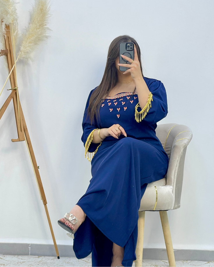 فستان لمسة الذهب