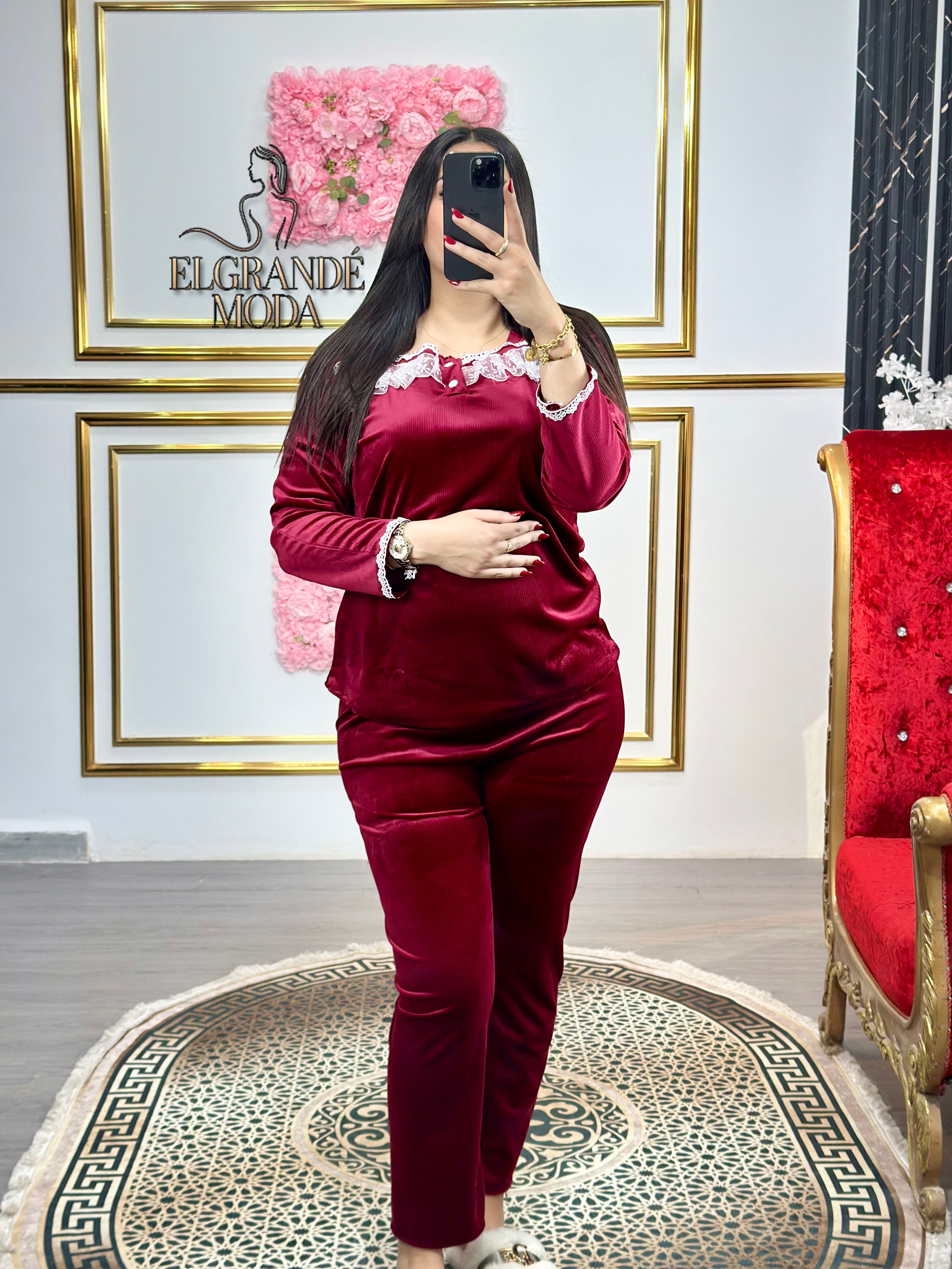 بيجامة العهد الفيكتوري