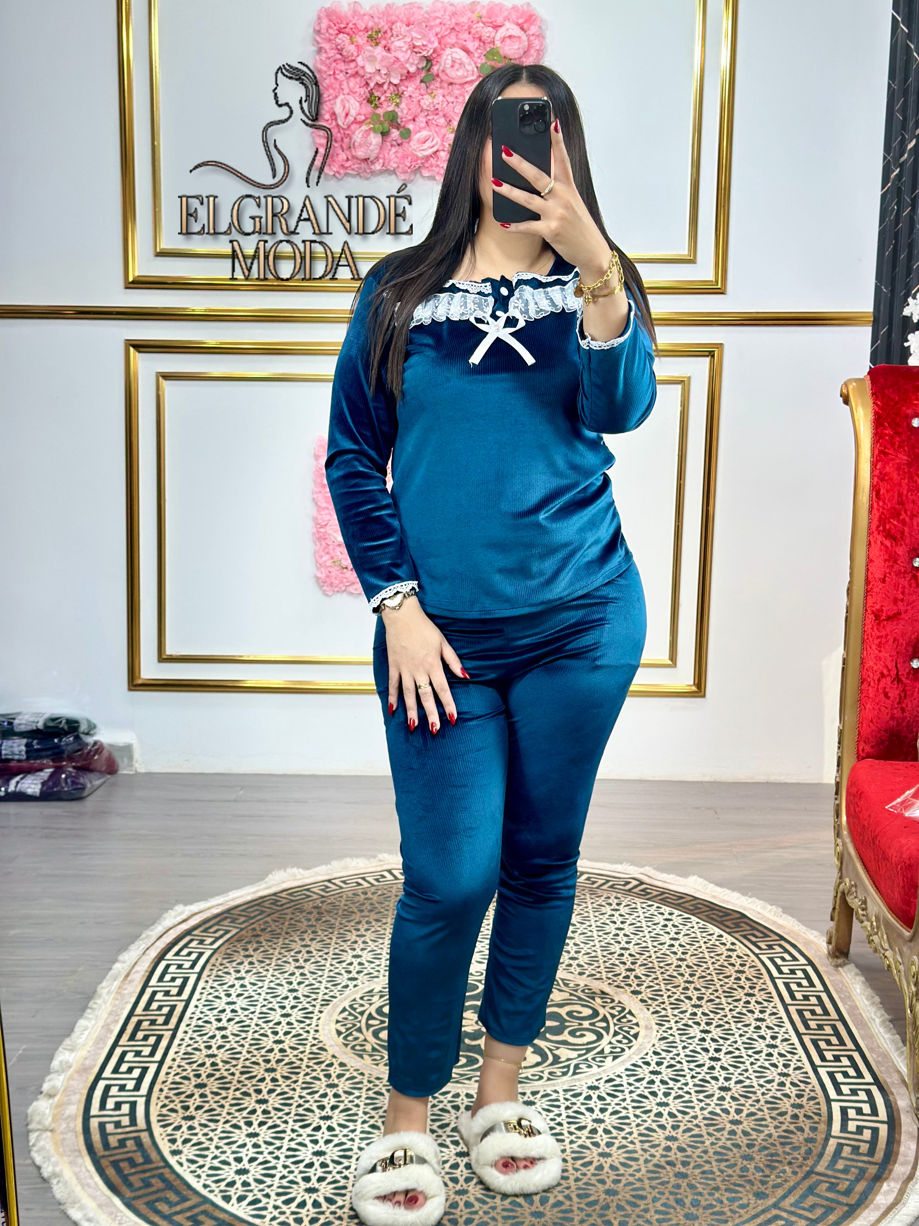 بيجامة العهد الفيكتوري