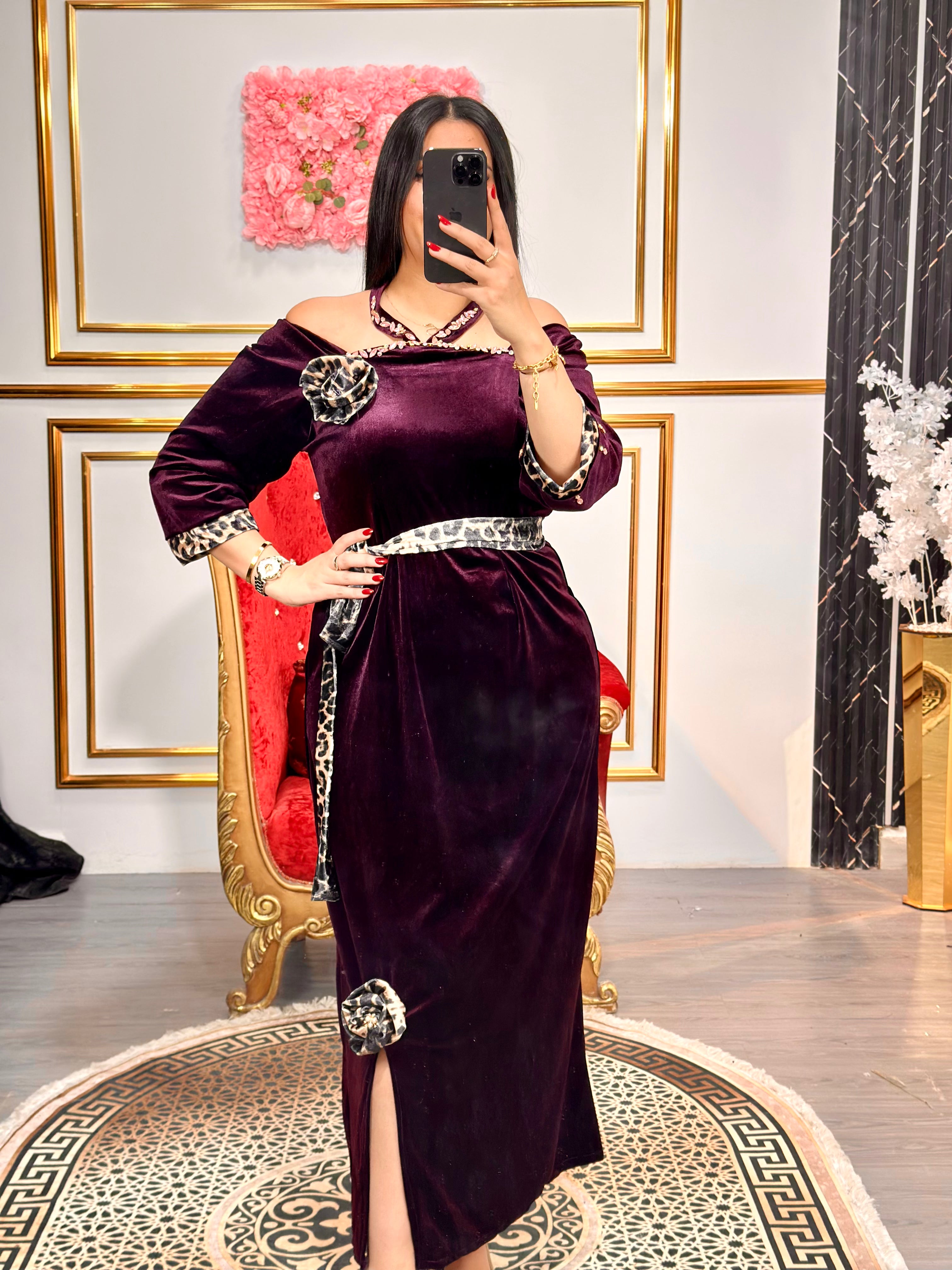 فستان الأنيقة