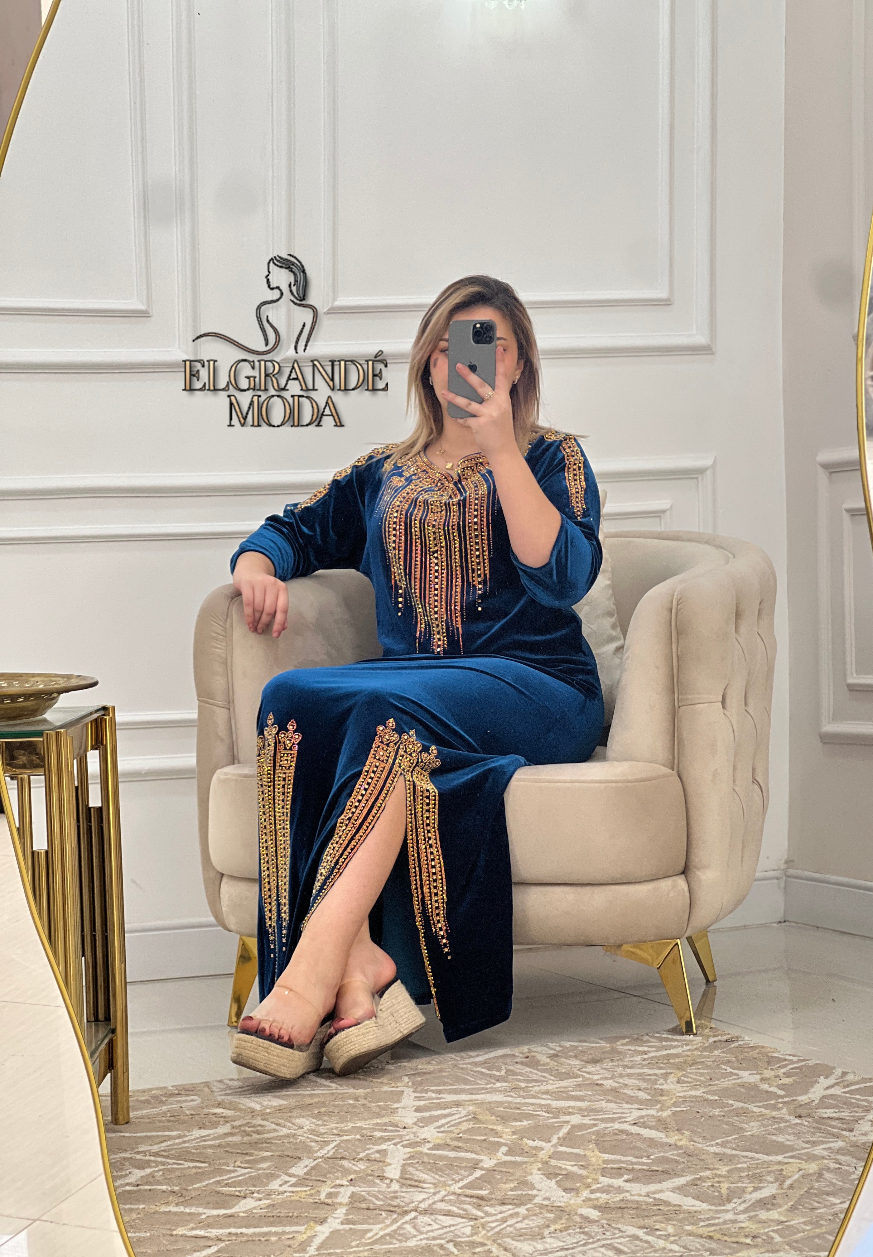 فستان سُلطانة